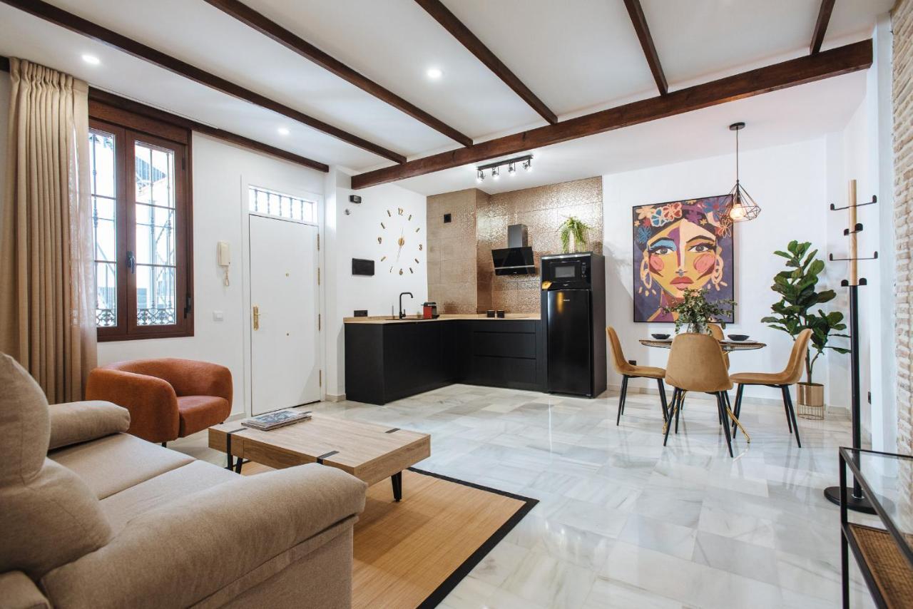 Requena Suite Apartment Sevilla Exterior foto